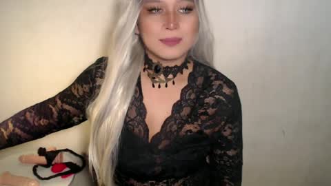 miss_4cuck_ online show from June 26, 9:54 am