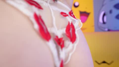 Pamela online show from March 18, 12:10 pm