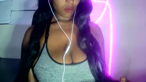 spicey online show from April 27, 10:51 pm