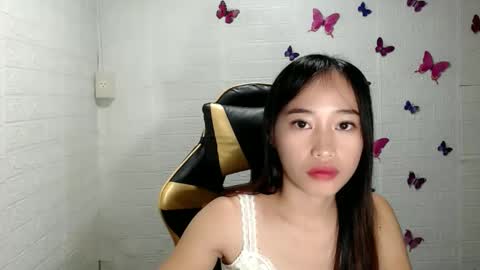 miss_jackilynxxx online show from April 21, 4:36 pm