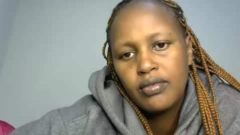 miss_vall online show from February 3, 9:19 am