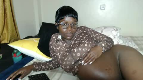 Cherie Independent model online show from June 25, 5:12 am