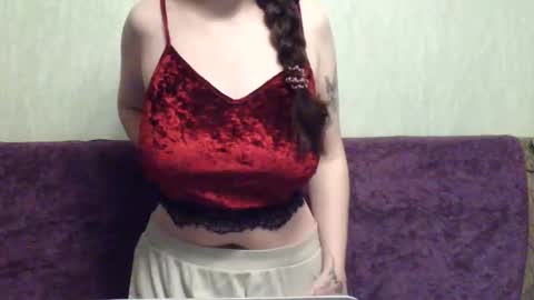 missis mona online show from June 4, 12:05 am