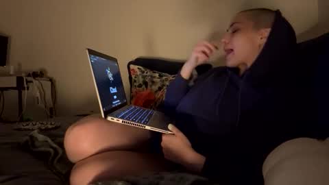 misskittysoopretty online show from May 19, 8:21 am