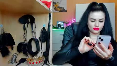 Mistress Kristi online show from March 24, 9:53 pm