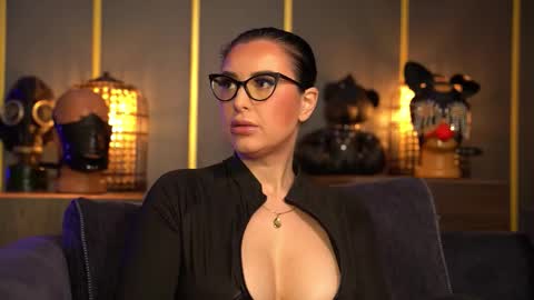 Mistress Kelly online show from March 13, 11:50 pm