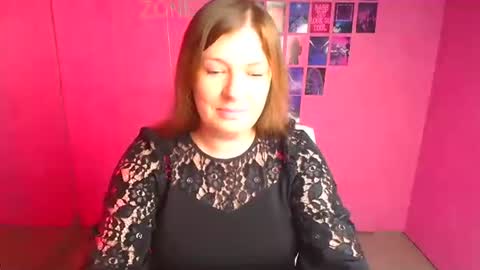 Molly online show from May 15, 12:08 pm