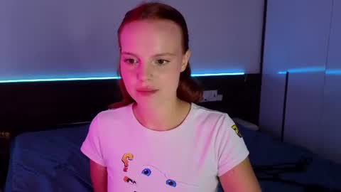 Molly online show from July 19, 2:36 am