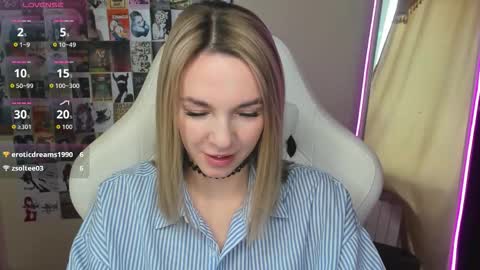 Molly online show from October 17, 1:31 am