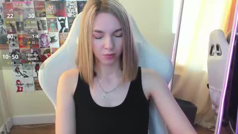 Molly online show from September 26, 1:25 am