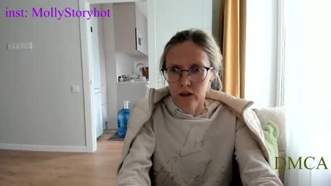 AngelMomm online show from April 22, 6:54 am