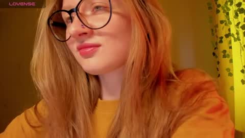 mollytucker online show from June 13, 1:30 pm