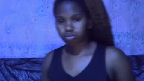 momsdoll online show from January 19, 4:25 pm