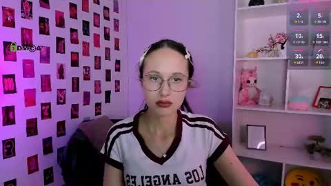Mona  online show from July 12, 3:24 pm
