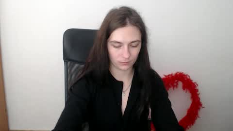 monakali online show from October 28, 7:58 am