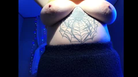 Monica online show from January 22, 4:33 pm