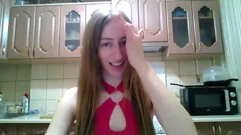 Monica online show from May 5, 9:07 pm