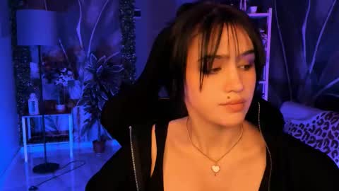 monica online show from November 11, 6:27 pm