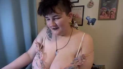 Moo Jay online show from April 6, 4:41 pm