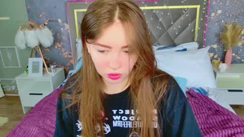 Moon  Bunny online show from April 4, 3:33 pm