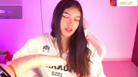 bell  online show from June 11, 2:53 am