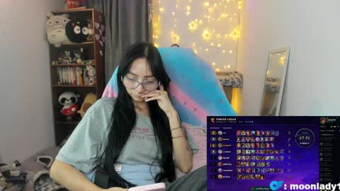 MOON  online show from April 7, 4:47 am