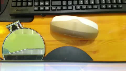 Moonlit Tala online show from April 7, 8:05 am