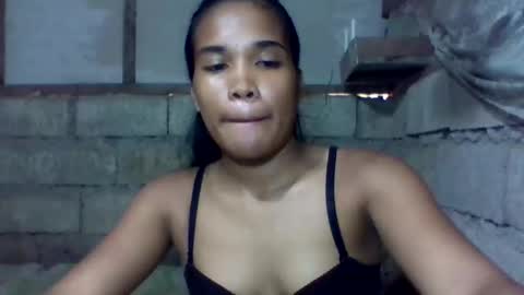 morenagirlpinay18 online show from March 24, 5:24 am