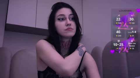 Dita online show from March 21, 9:03 am