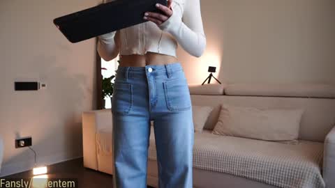 Your M online show from March 18, 2:22 pm