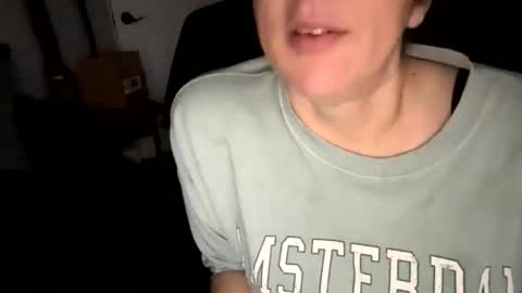 msmomy69 online show from March 27, 10:27 am