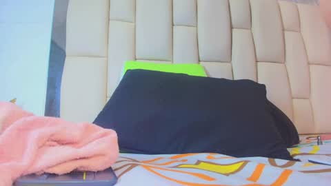 FERNANDA 3 online show from April 7, 3:08 am