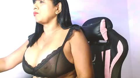 yuli online show from May 28, 6:55 am