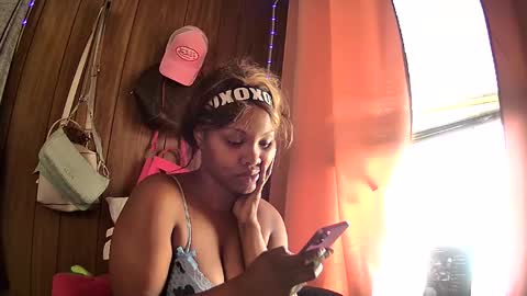 mumnxdor online show from April 30, 1:38 pm