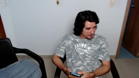 mike online show from April 10, 4:24 pm