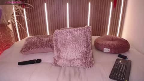 Myla  online show from March 17, 5:44 am