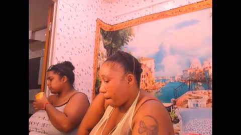 mysticebony4u69 online show from May 10, 7:16 pm