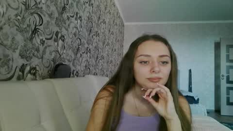 Anika online show from March 25, 12:30 pm