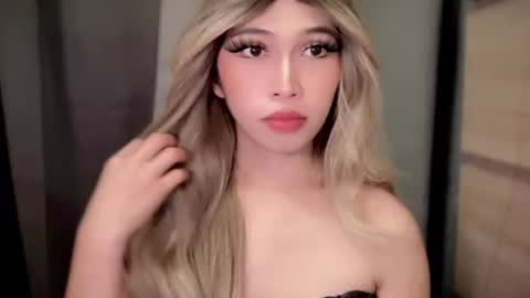 Lucy online show from July 3, 3:34 am
