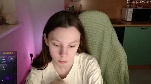 Vanessa and Julia  online show from April 28, 6:45 pm