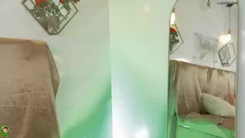 naamah_b online show from March 13, 3:02 pm