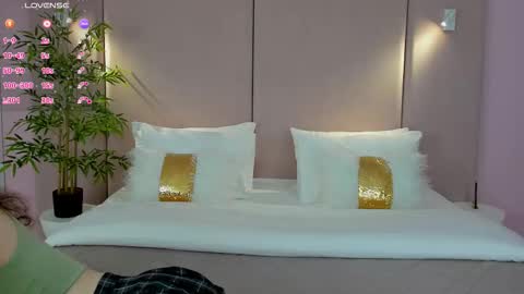 Nancy online show from March 26, 3:30 am