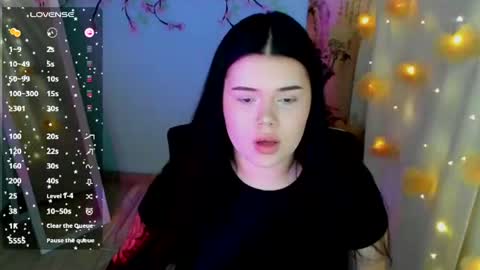 Naomi online show from August 7, 7:48 am