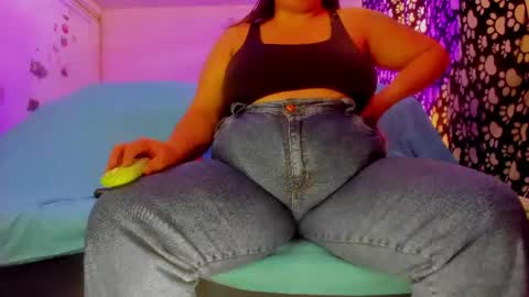 naomy hh online show from June 11, 8:38 pm