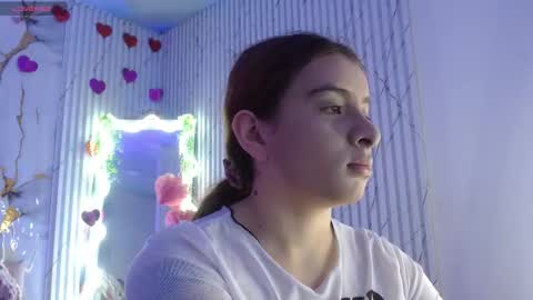 Naomy  online show from March 4, 3:02 am