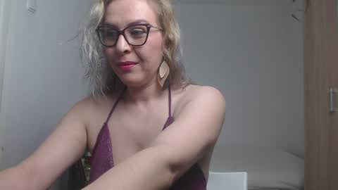 Ada online show from March 25, 9:50 pm