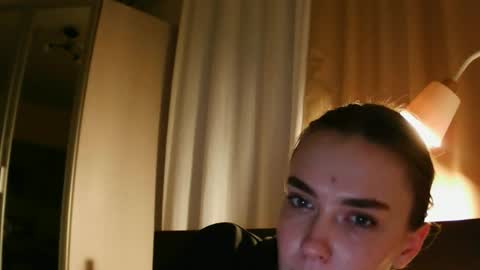 natali bright online show from April 24, 2:03 am