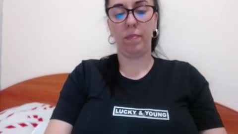 natally online show from April 25, 3:09 pm