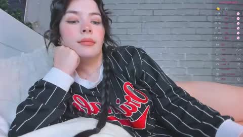 Nataly online show from February 6, 3:48 pm