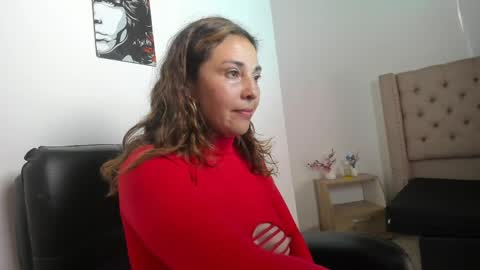 Natasha Claus online show from April 8, 8:55 pm